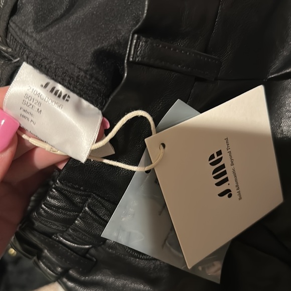 Black pu leather shorts NWT - Picture 6 of 7